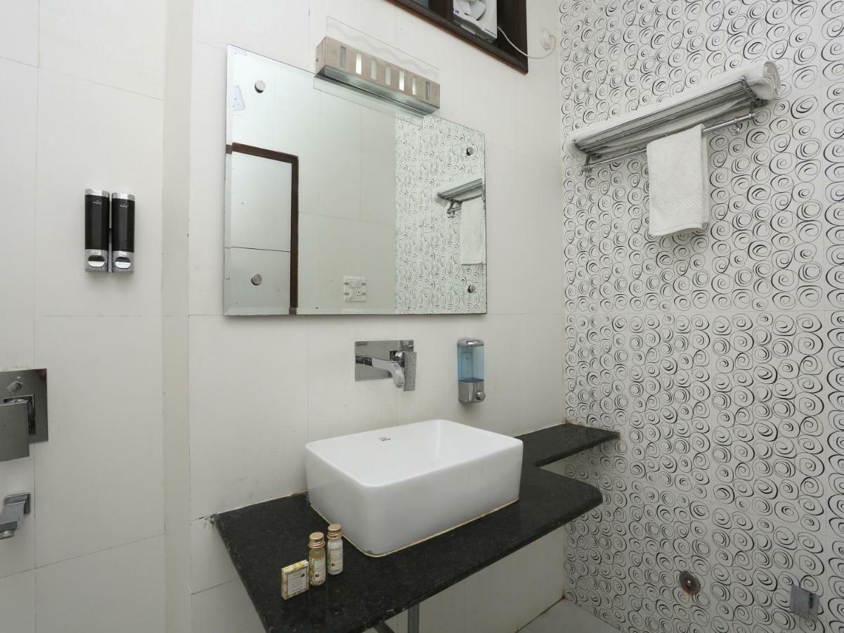 Bilberry Hotel Rewāri Εξωτερικό φωτογραφία