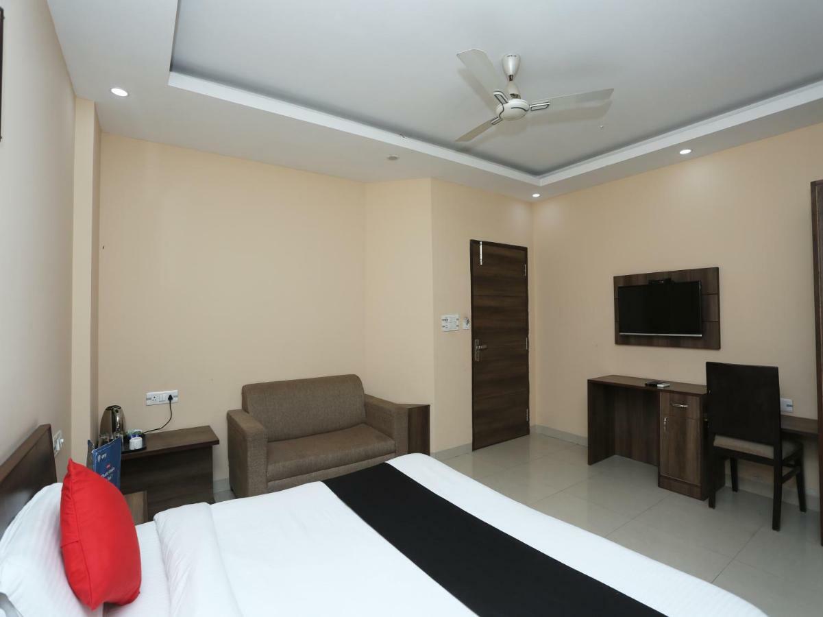Bilberry Hotel Rewāri Εξωτερικό φωτογραφία