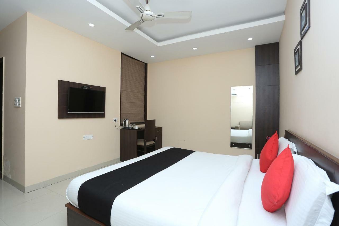 Bilberry Hotel Rewāri Εξωτερικό φωτογραφία